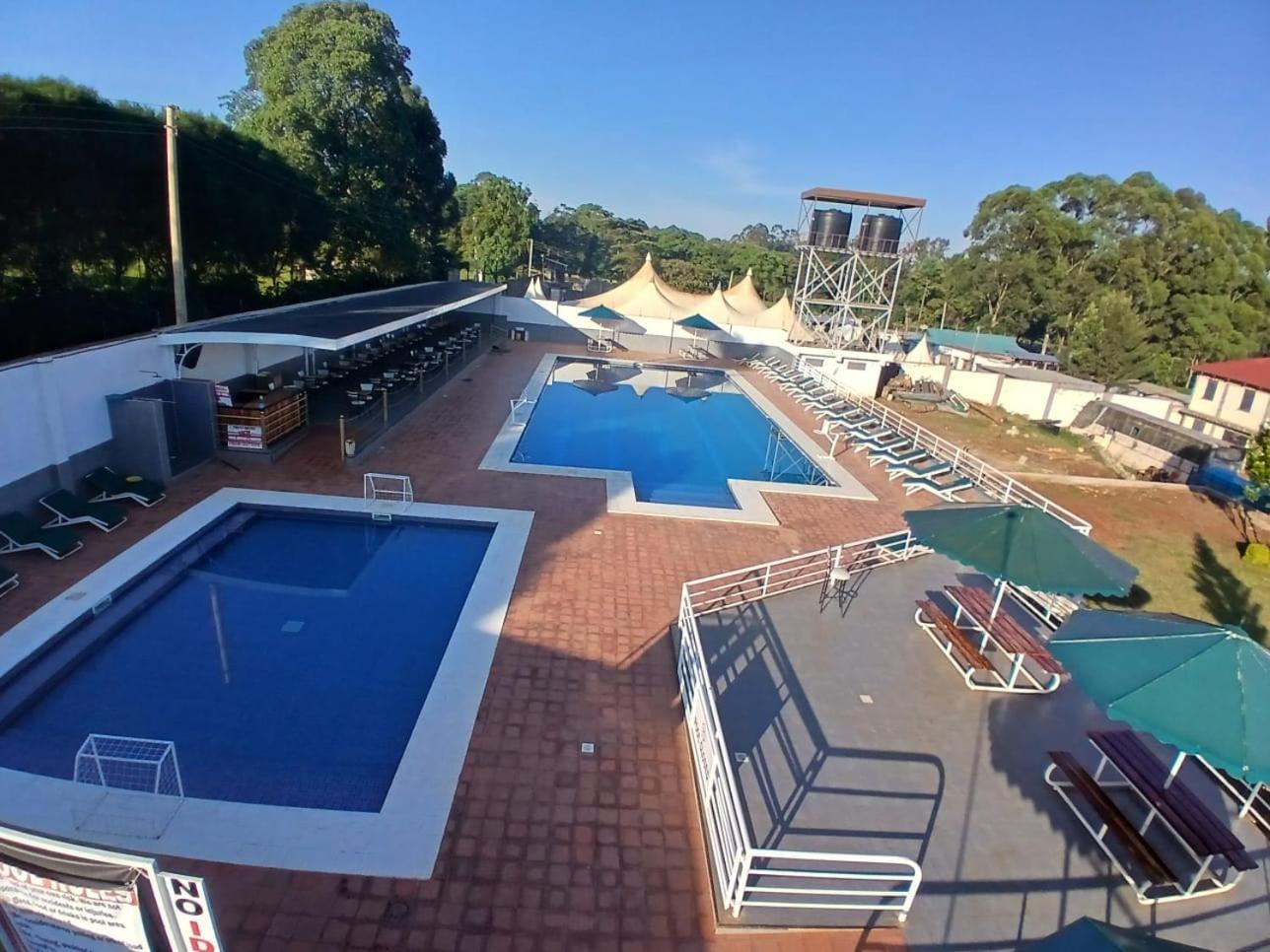 Super Break Hotel Kitale Eksteriør bilde