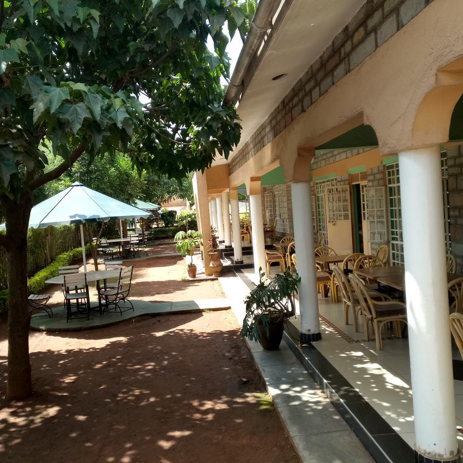 Super Break Hotel Kitale Eksteriør bilde